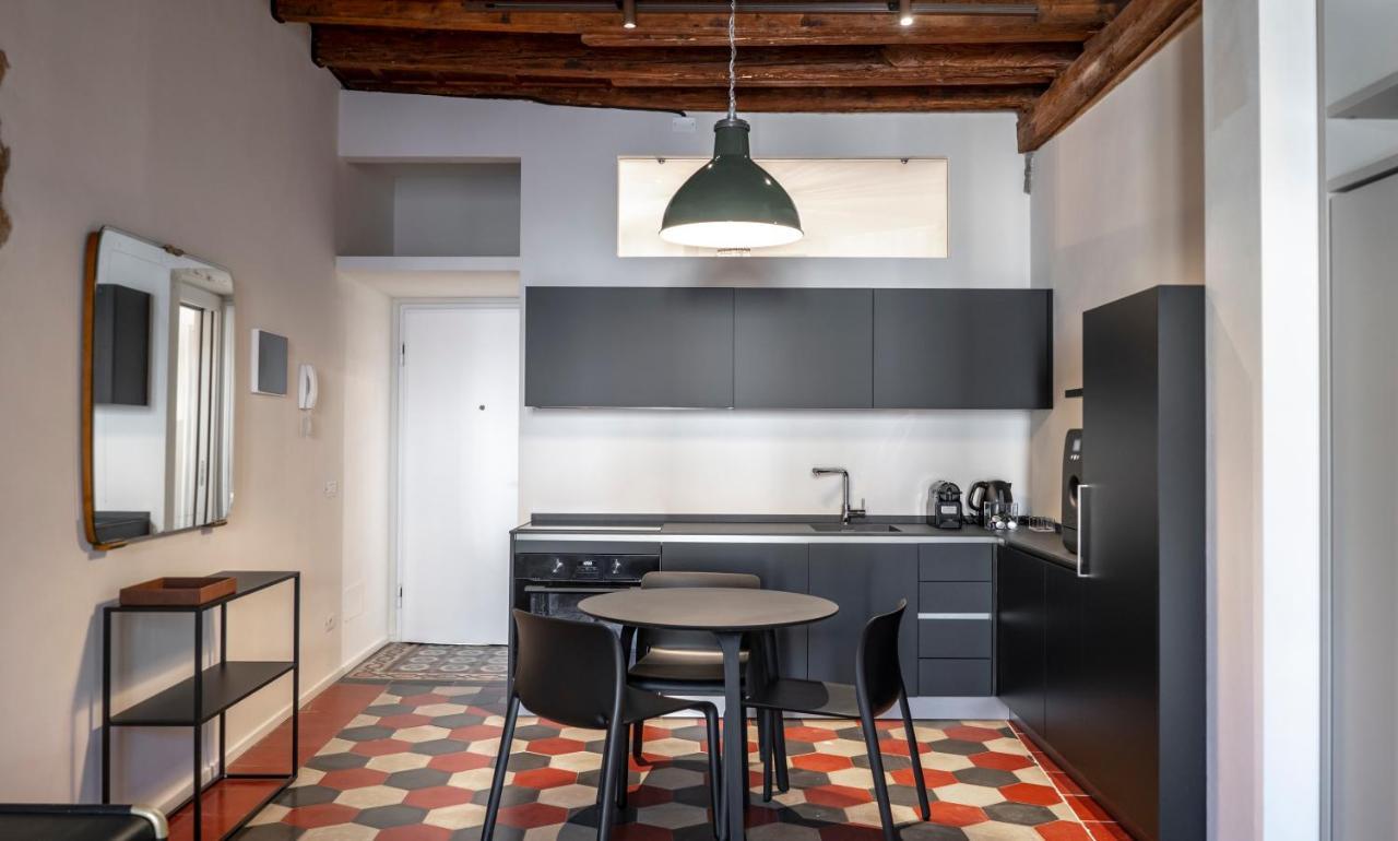 Piazza Mascheroni Home Bergamo Bagian luar foto