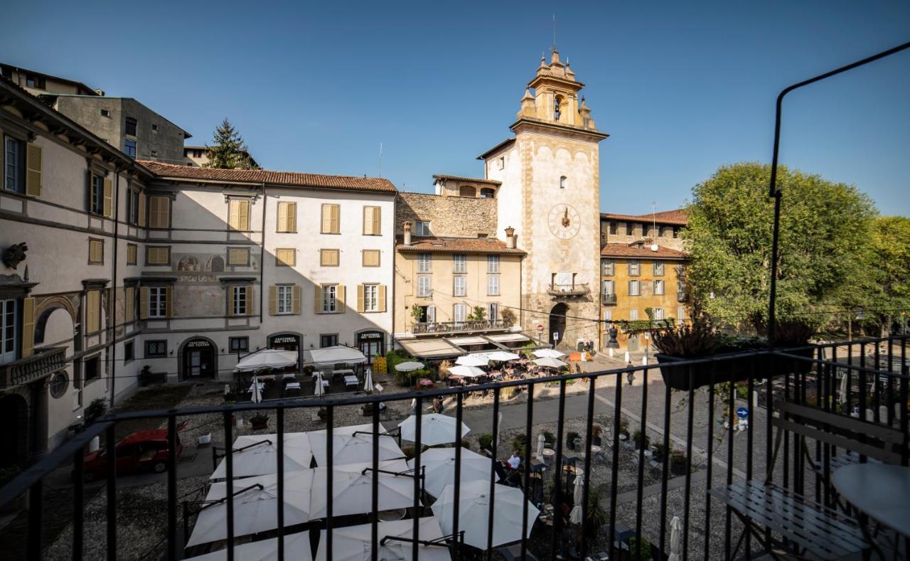 Piazza Mascheroni Home Bergamo Bagian luar foto